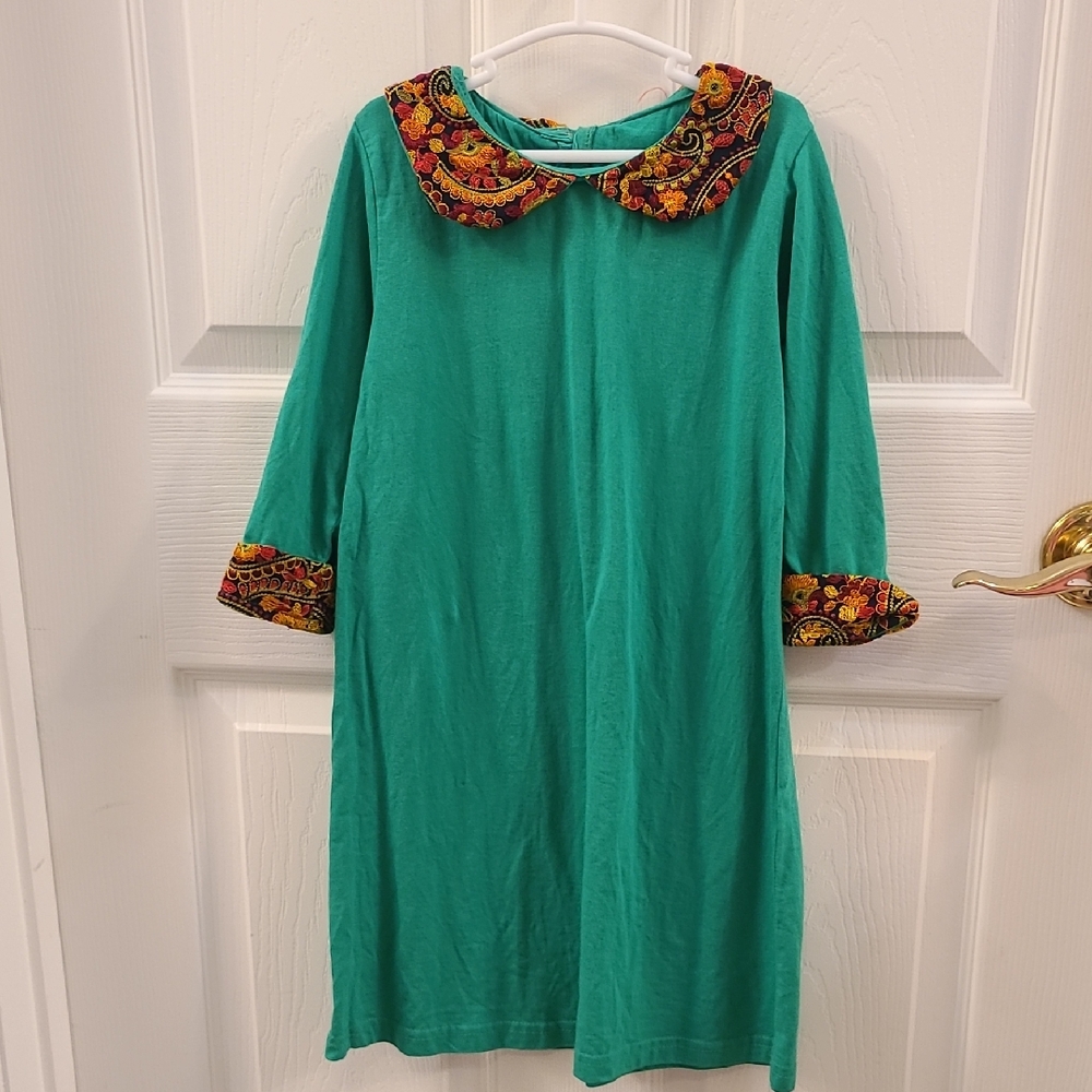 Kelly Green Dress with Patterned Collar and Cuffs